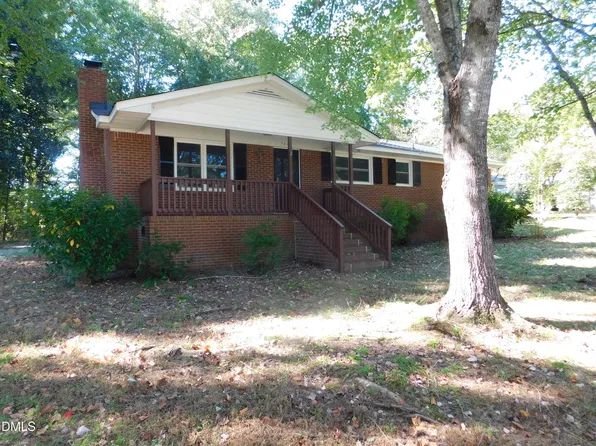 1412 Chamblee Rd, Zebulon, NC 27597