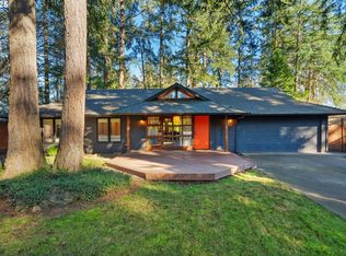 5051 Tualata Ln, Lake Oswego, OR 97035