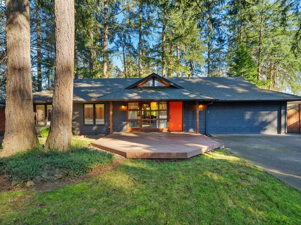 5051 Tualata Ln, Lake Oswego, OR 97035