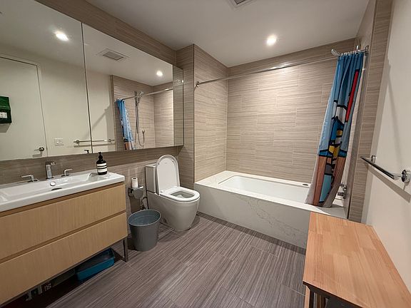 5th image of 877 Francisco St APT 1215