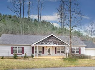 20 Poplar Creek Dr, Asheville, NC 28805