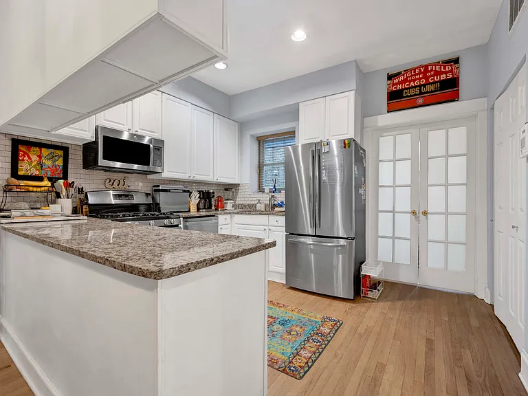 916 W Grace St #3 — Photo 3