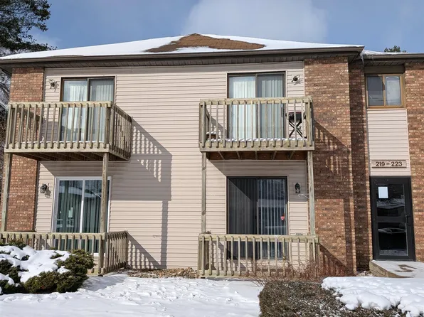 219 Clarinet Blvd E, Elkhart, IN 46516