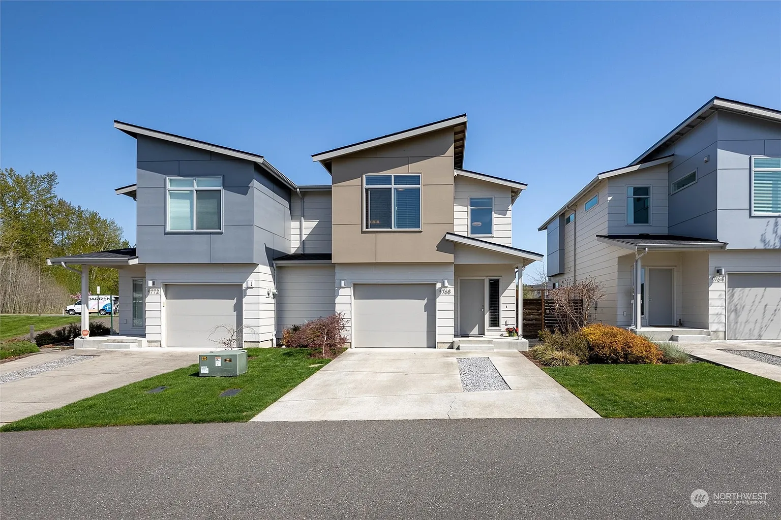 4768 Spring Vista Loop photo 1