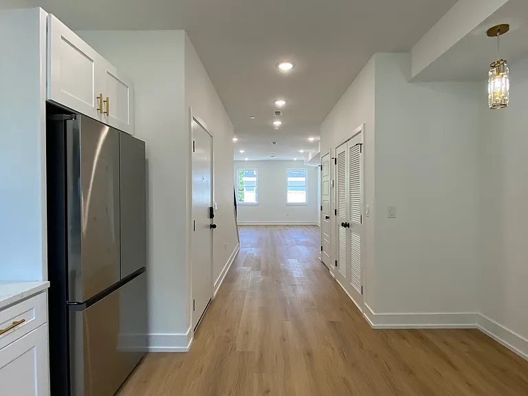 4202 Fairmount Ave #2 — Photo 6
