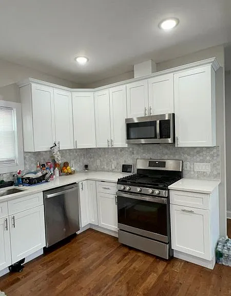 913 Union St — Photo 3