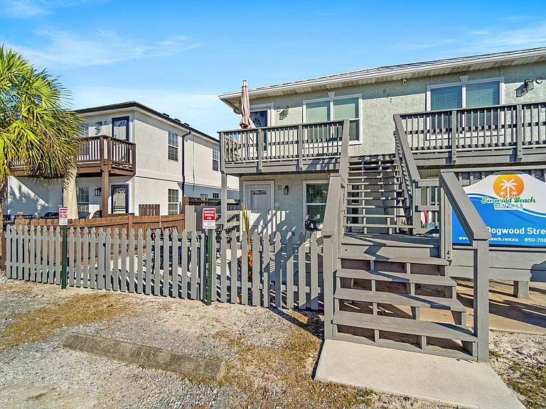 607 Dogwood St #C — Photo 38