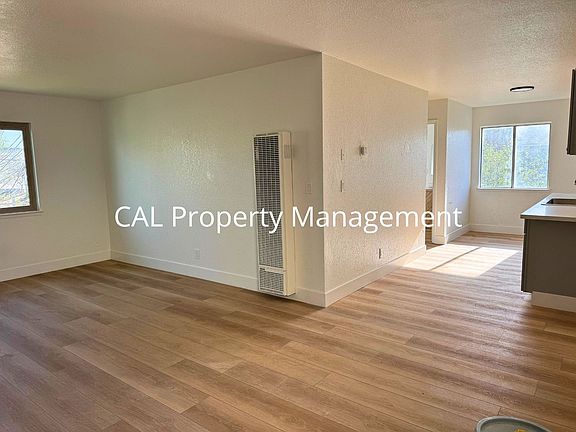 3rd image of 213 Ellis St #949EDEC8