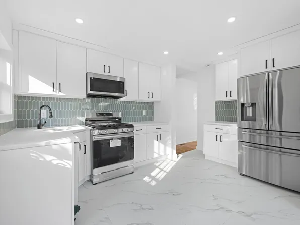 22109 131st Avenue, Laurelton, NY 11413