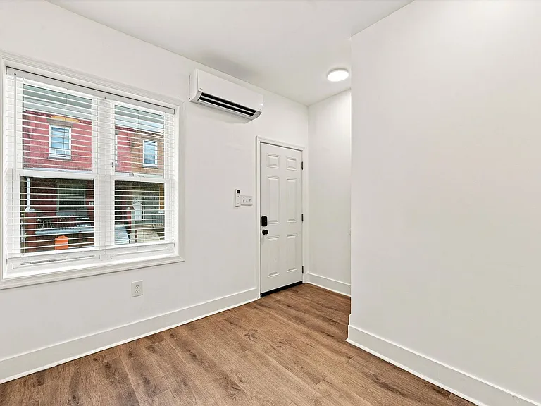 3049 N Stillman St — Photo 14