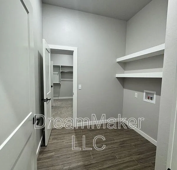 869 Apple Blossom Way — Photo 9
