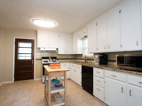 Large Kitchen