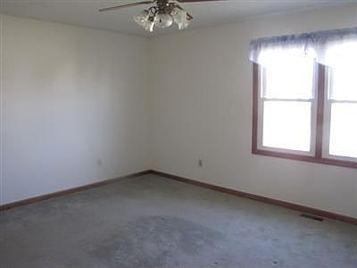 2nd image of 1859 Wilshire Dr