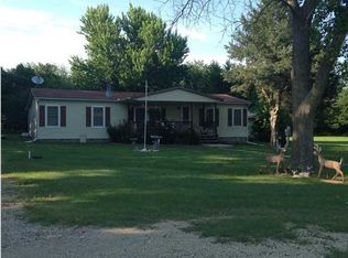 54 NW Prairie Creek Rd, Benton, KS 67017
