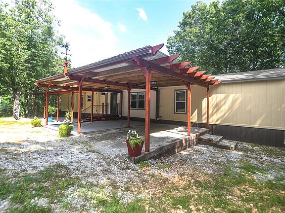 4th image of 2839 Indian Springs Ct
