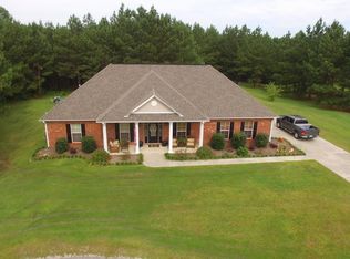 34 Docs Ln, Ellisville, MS 39437