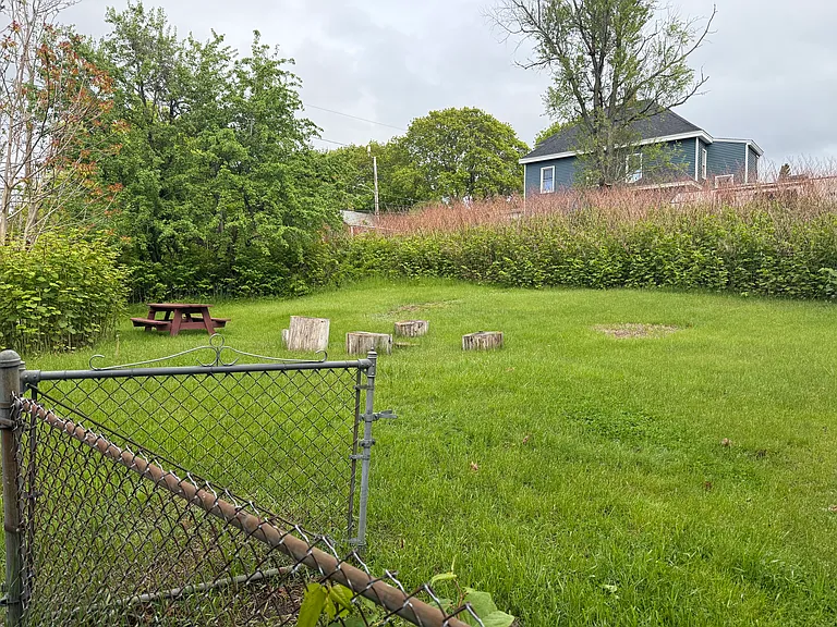 61 Ridgeland Ave #1 — Photo 9