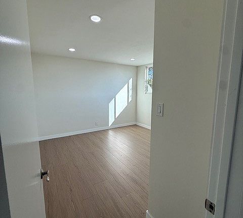 5th image of 1530 E Broadway #104