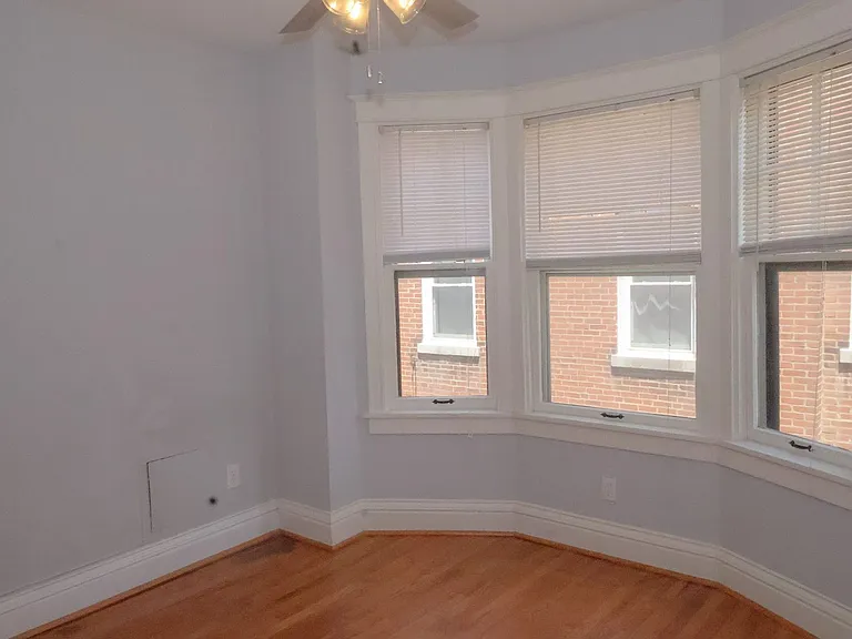 757 Syracuse Ave — Photo 7