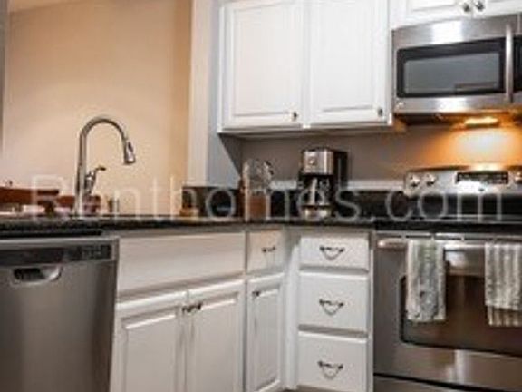 5th image of 5990 Dandridge Ln Unit 174