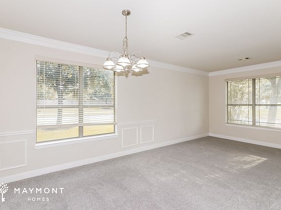 5th image of 26049 Kingshill Dr