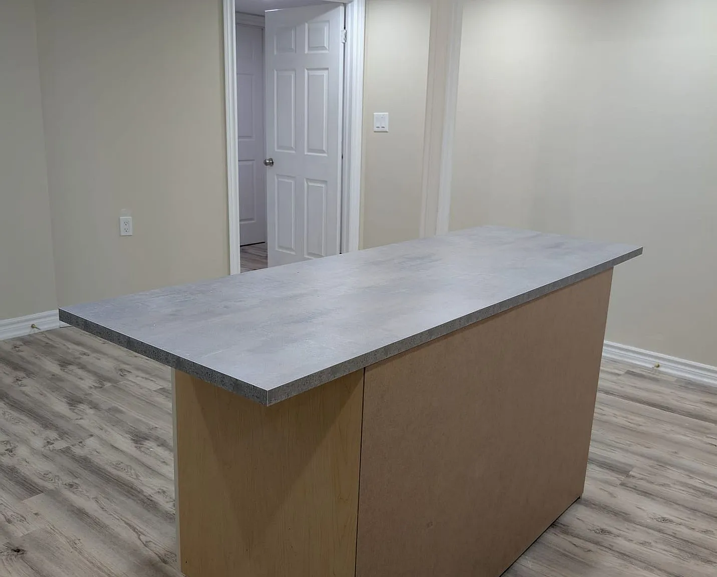 2 bed, $1,600 — Photo 3