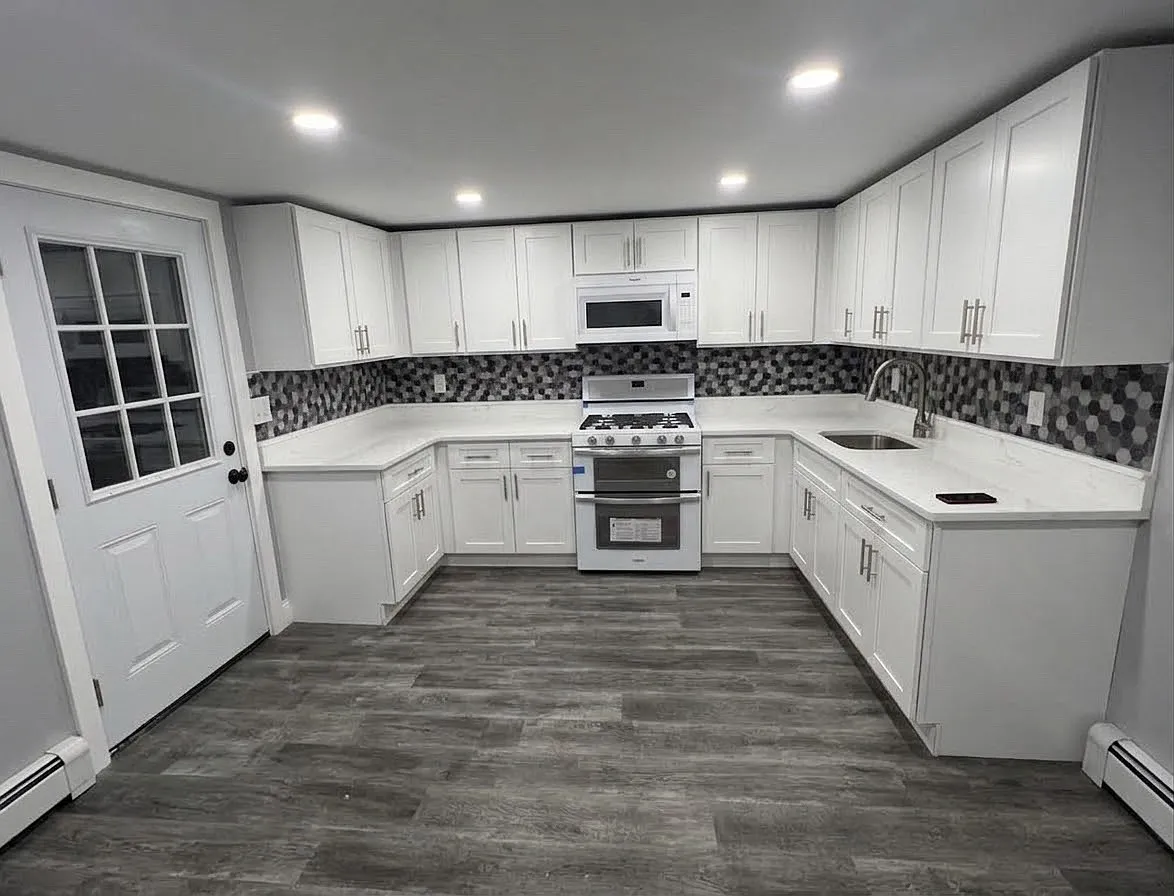 2 bed, 1576 sqft, $1,395 — Photo 2