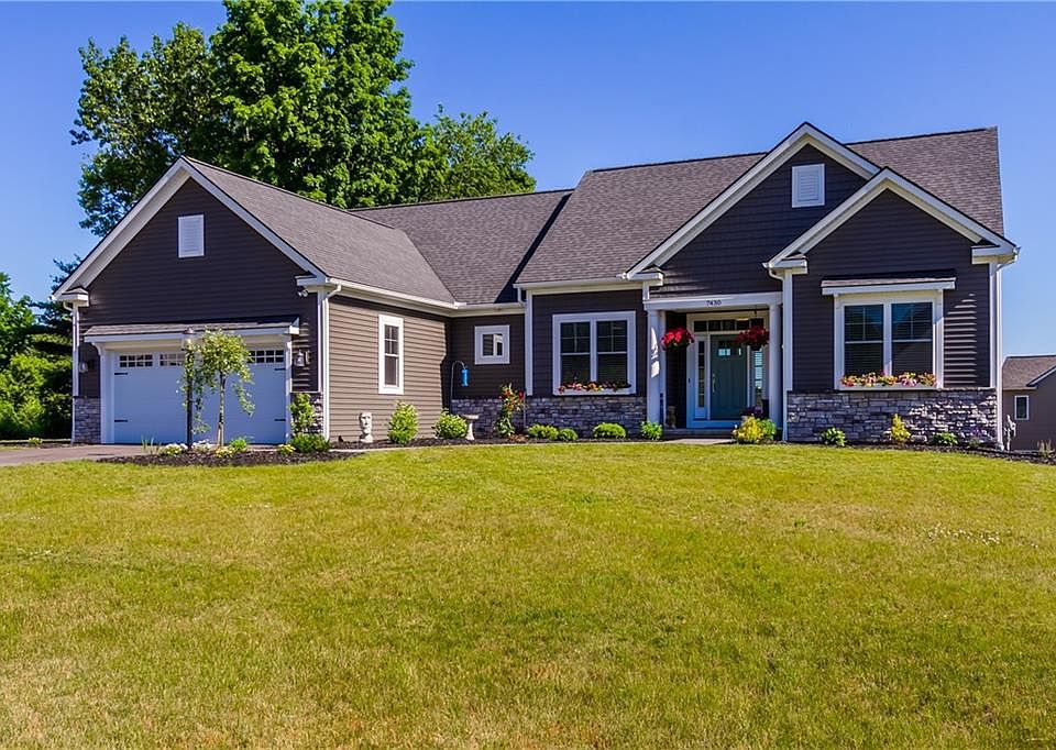 1st image of 7430 Summerhill Ln