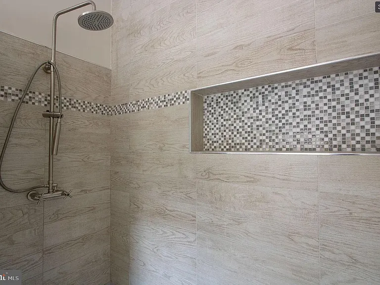 3906 Valley Ridge Dr — Photo 31