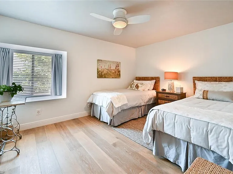 589 Beachwalk Cir #P-203 — Photo 16