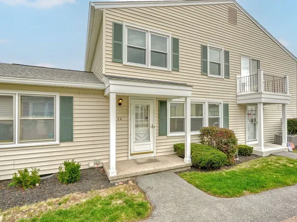 26 Arrowhead Way S, Fairport, NY 14450