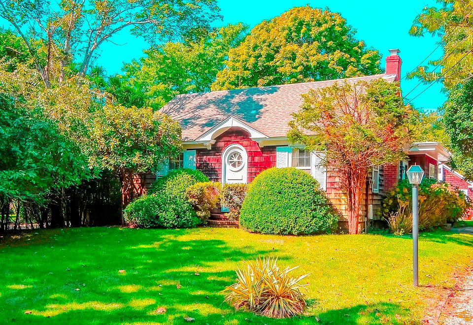 32 Old Montauk Hwy, Amagansett, NY 11930 Zillow