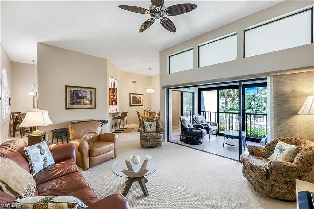 3 bed, 2.0 bath, 1450 sqft, $5,500 — Photo 2