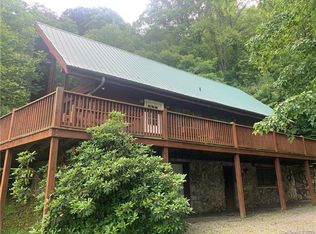 604 Price Town Rd, Clyde, NC 28721