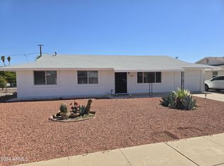 10039 W Palmer Dr, Sun City, AZ 85351
