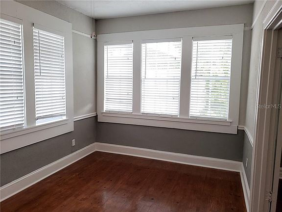 5th image of 509 S Albany Ave APT 7