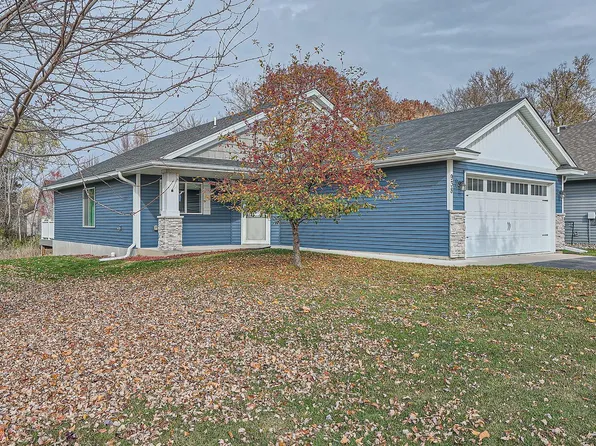 938 Winsome Way NW, Isanti, MN 55040