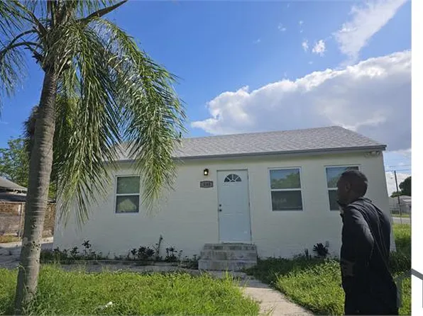 640 52nd St, West Palm Beach, FL 33407