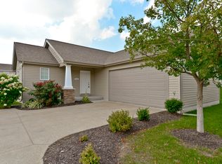 1246 Harmony Lake Dr, Saint Peters, MO 63376
