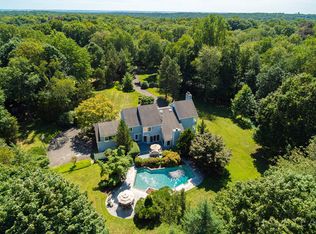 462 Hoyt Farm Rd, New Canaan, CT 06840