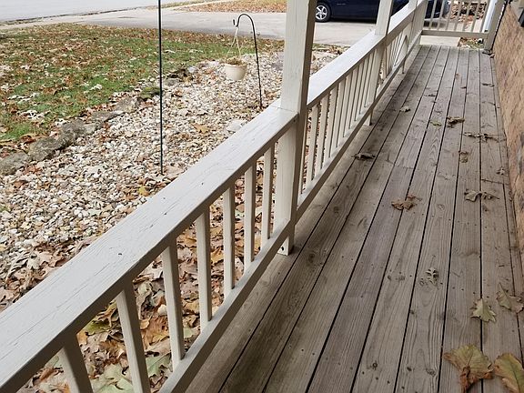 2nd image of 15011 Bellaire Ave