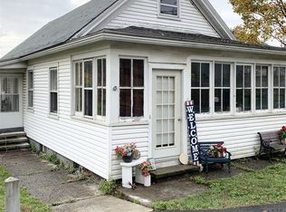 30 Fonda Rd, Waterford, NY 12188