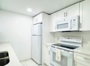 2033 Cornwall Dr #B, Boca Raton, FL 33434
