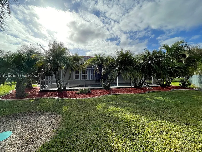 2710 Augusta Dr — Photo 19