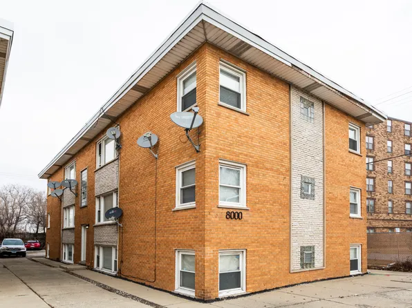 8000 Grand Ave APT 2N, River Grove, IL 60171