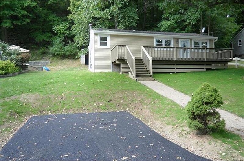 1st image of 18 Palamar Dr