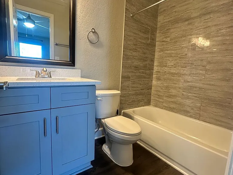 2568 Woodgate Blvd #107 — Photo 8
