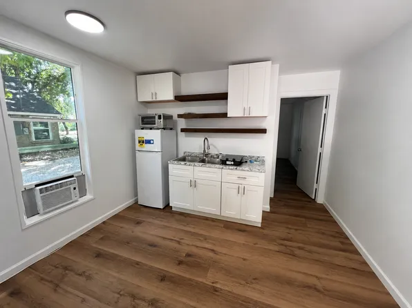 620-622 N Austin St #1, Denton, TX 76201