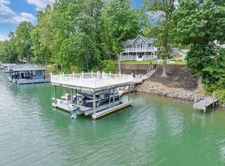 244 Cove Rd, Penhook, VA 24137