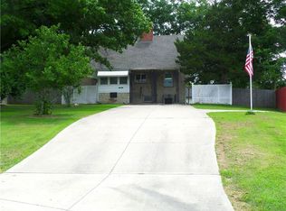 2603 S 23rd St, Leavenworth, KS 66048